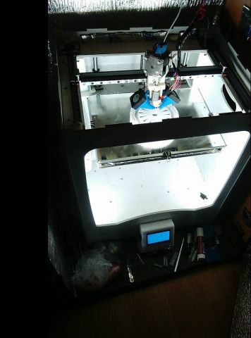Продам-Обмен 3d принтер