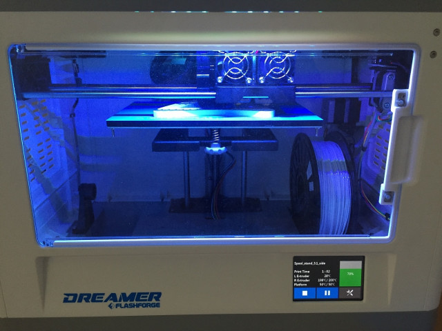 Срочно продам 3D принтер Flashforge Dreamer 