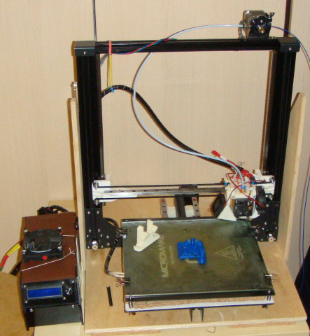 Продам 3D принтер Micromake C1 переделан полностью на рельсы (китай 5хMGN12)