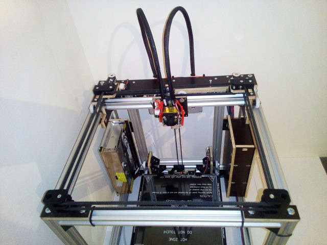 3D Принтер MaKe3D V1 - CoreXY, алюминиевый корпус, 2 экструдера