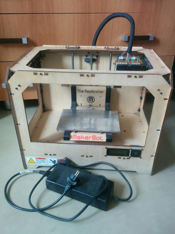 Makerbot Replicator Dual на запчасти