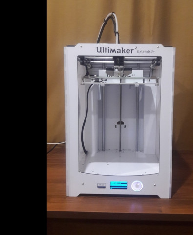 Продам 3D принтер Ultimaker 2 Extendet +