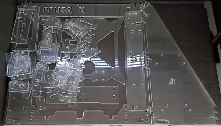 Продаю акриловую раму для 3D-принтера Prusa i3