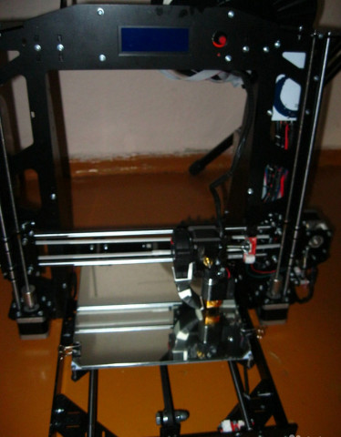 Продам новый принтер Prusa i3 Steel 