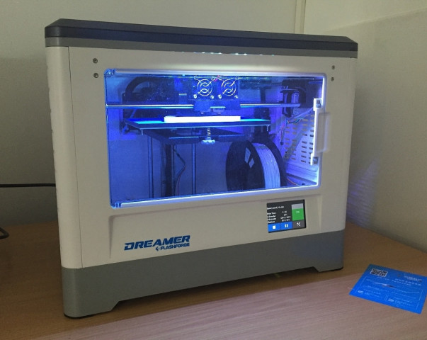 Срочно продам 3D принтер Flashforge Dreamer
