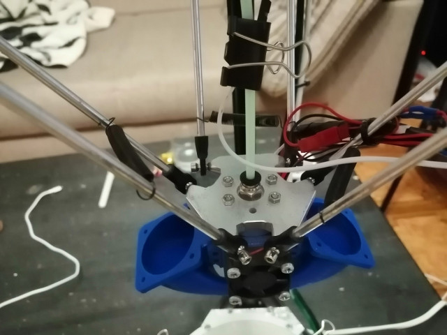 3D принтер HE3D K200 Delta