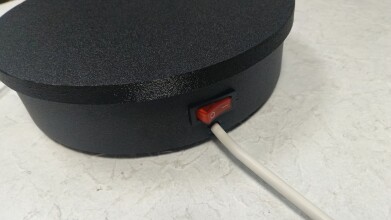 Поворотный стол для видеосъёмки, на основе двигателя от микроволновой печи