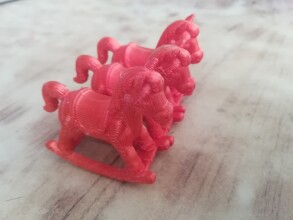 Лошадка- качелька