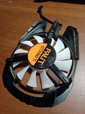 Ремонтная крыльчатка для вентилятора видеокарты GTX550Ti (76мм)