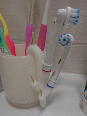 Подставка-оргранайзер для насадок на электрическую зубную щётку