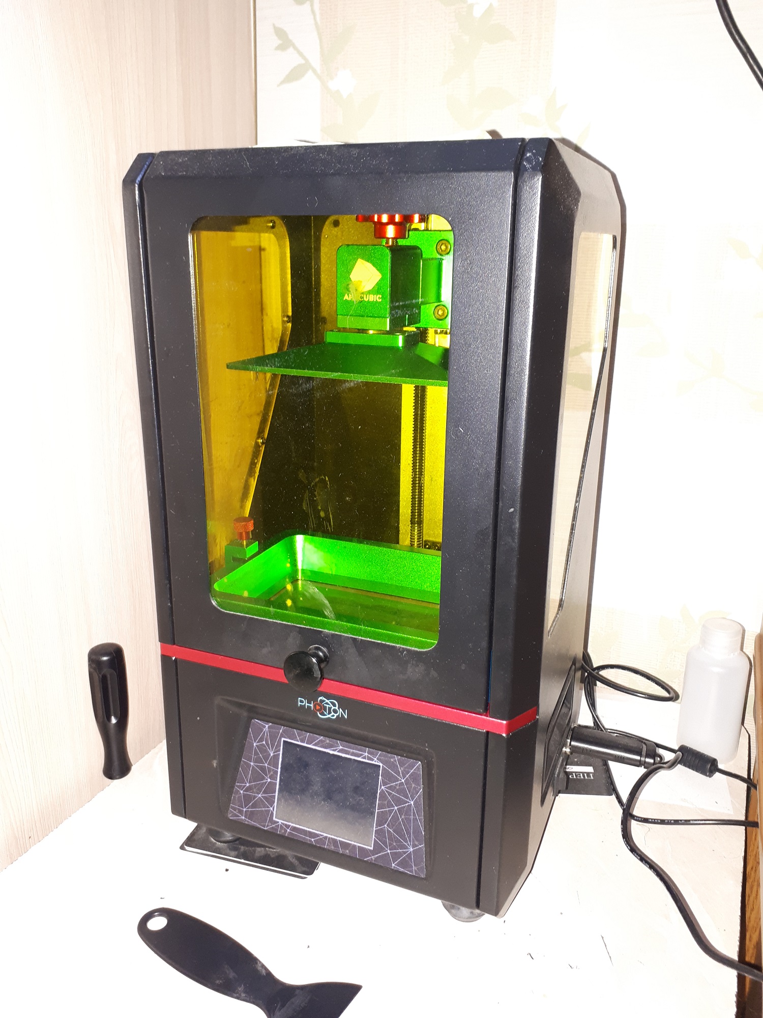 Продаю Anycubic Photon