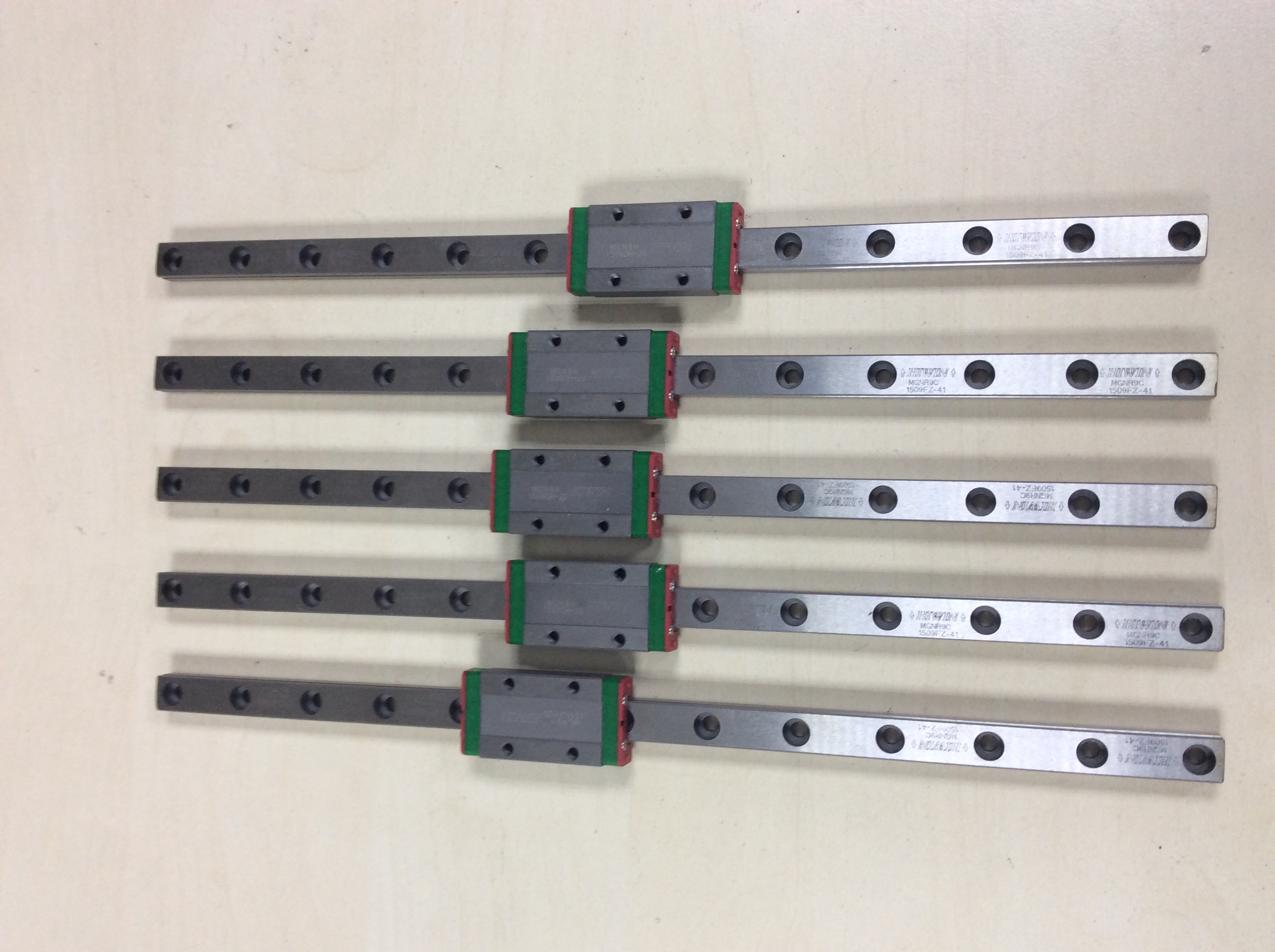 Подшипники и рельсы Hiwin MGN 9H оригинал новые