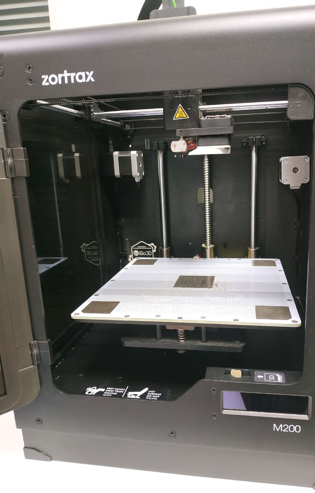 Zortrax m200 3d принтер