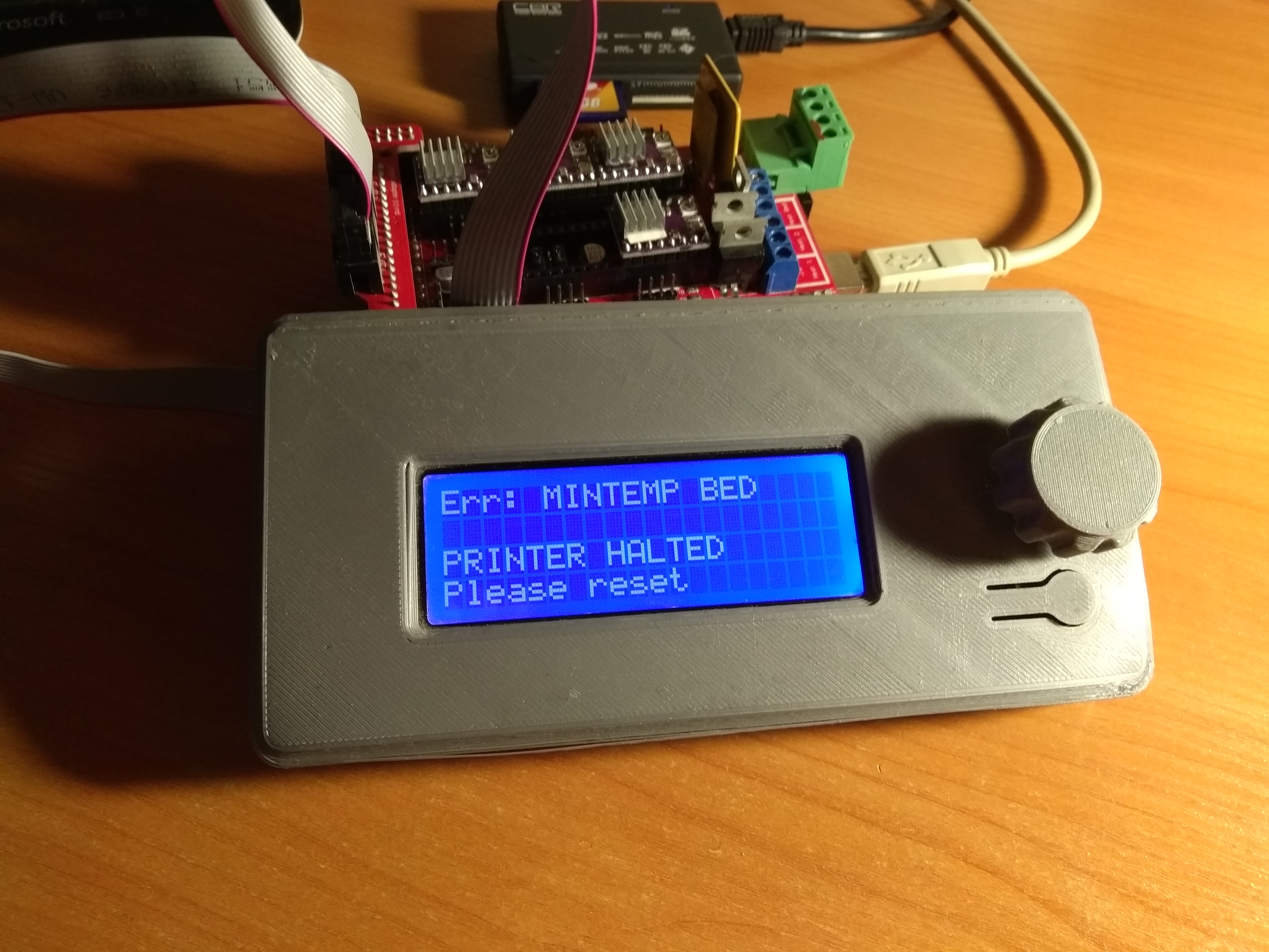 продам Arduino mega+ramps1.4+4шт dvr 8825+LCD2004 продам Arduino mega+ramps1.4+4шт dvr 8825+LCD2004