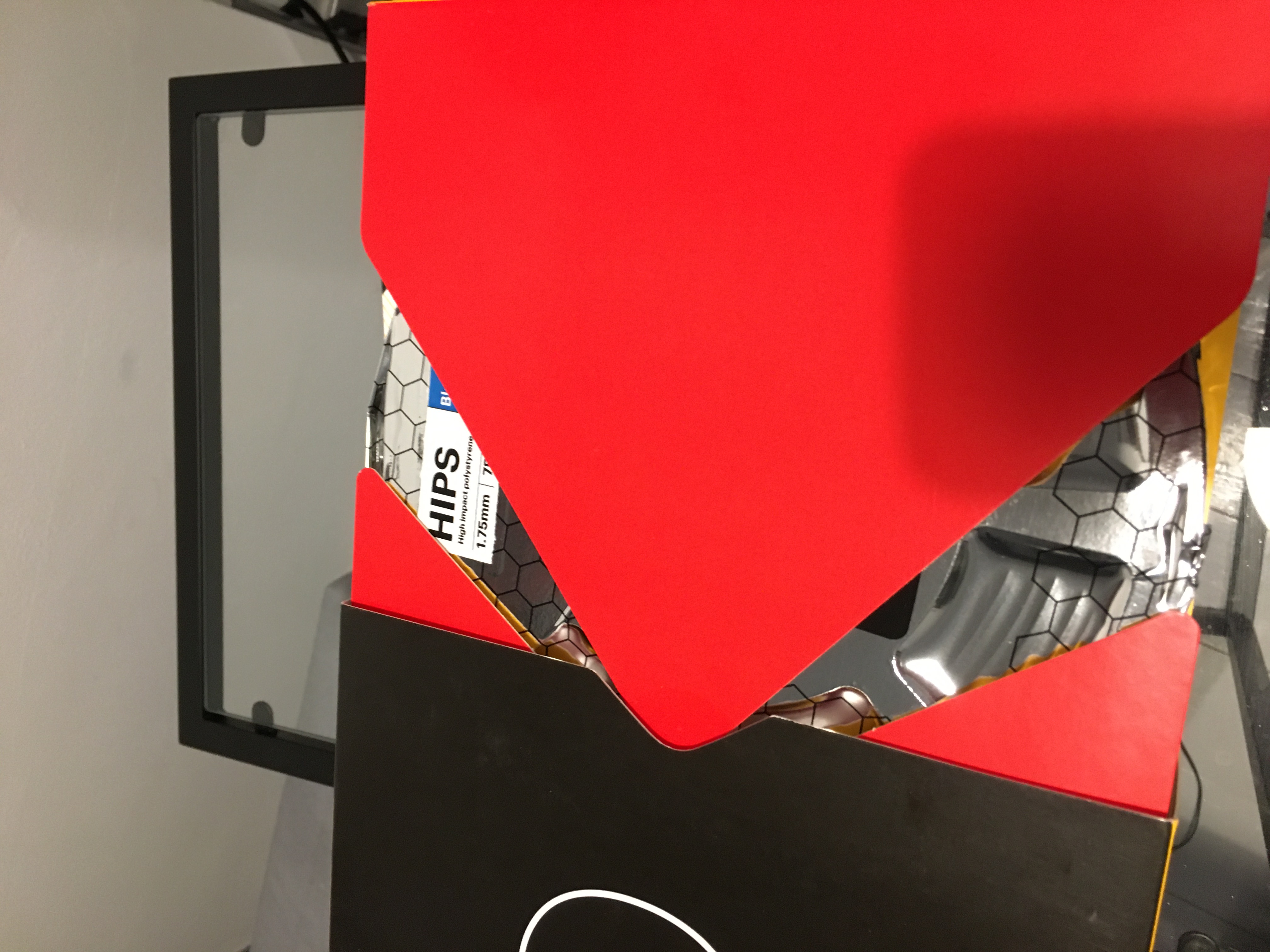 Продам пластик HIPS от Kodak