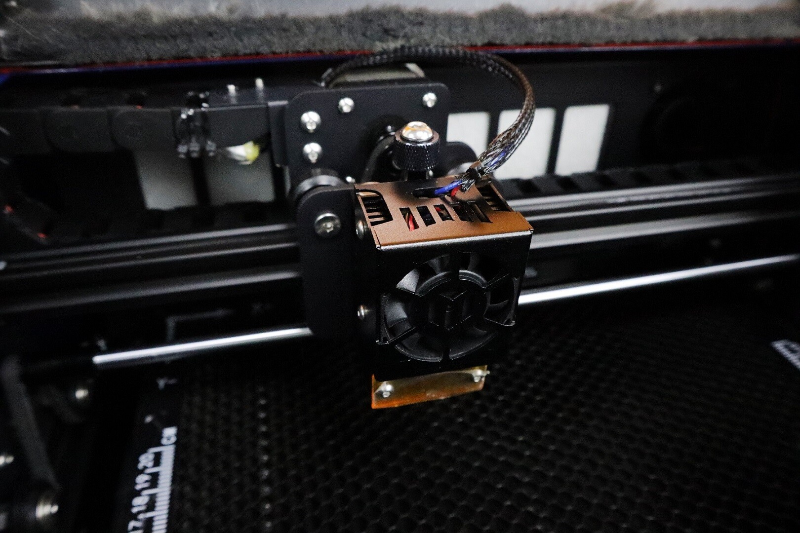 Настольный лазерный режущий гравер TwoTrees TS3 б/у НОВЫЙ