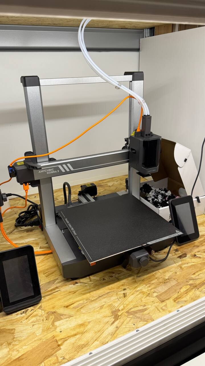 Продаю принтер anycubic Kobra 3