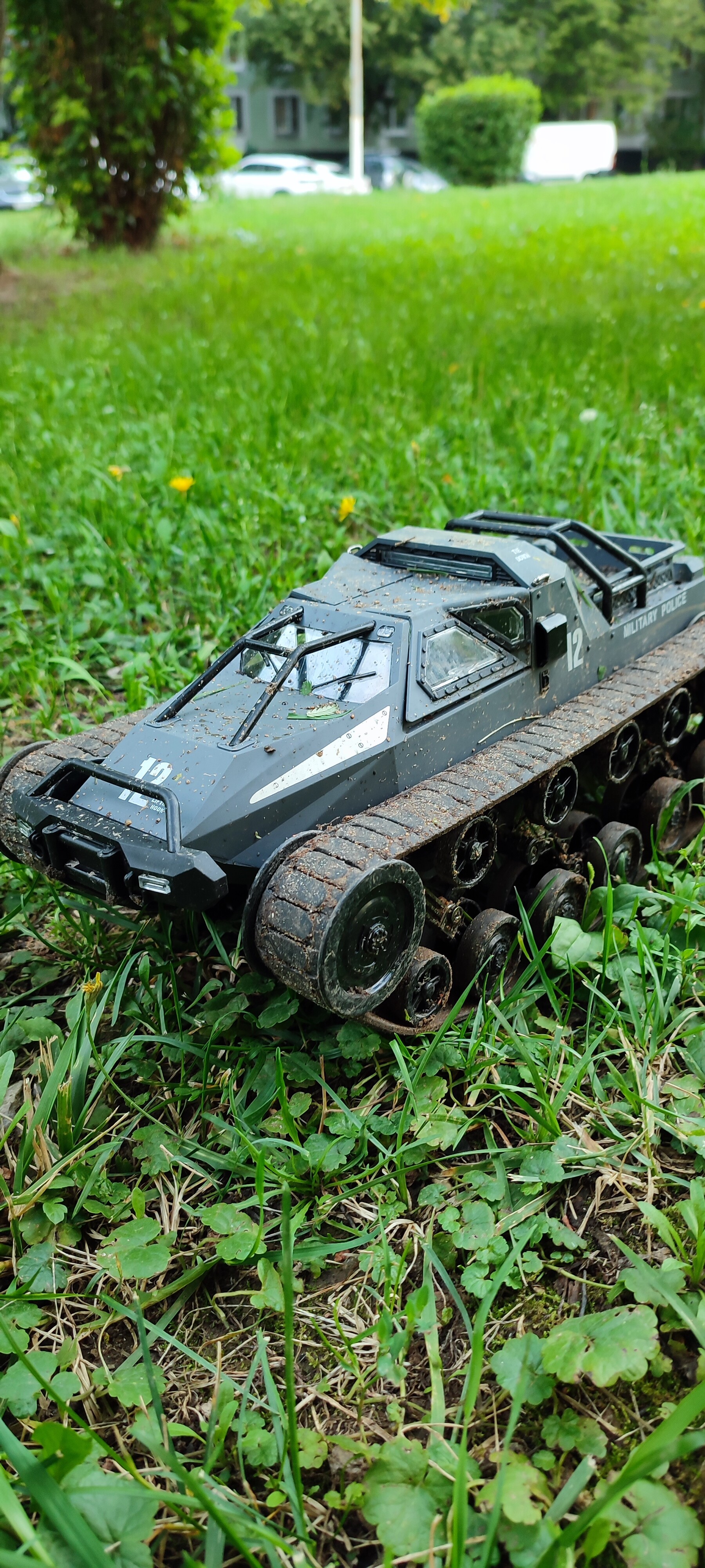 Гусеницы из TPU