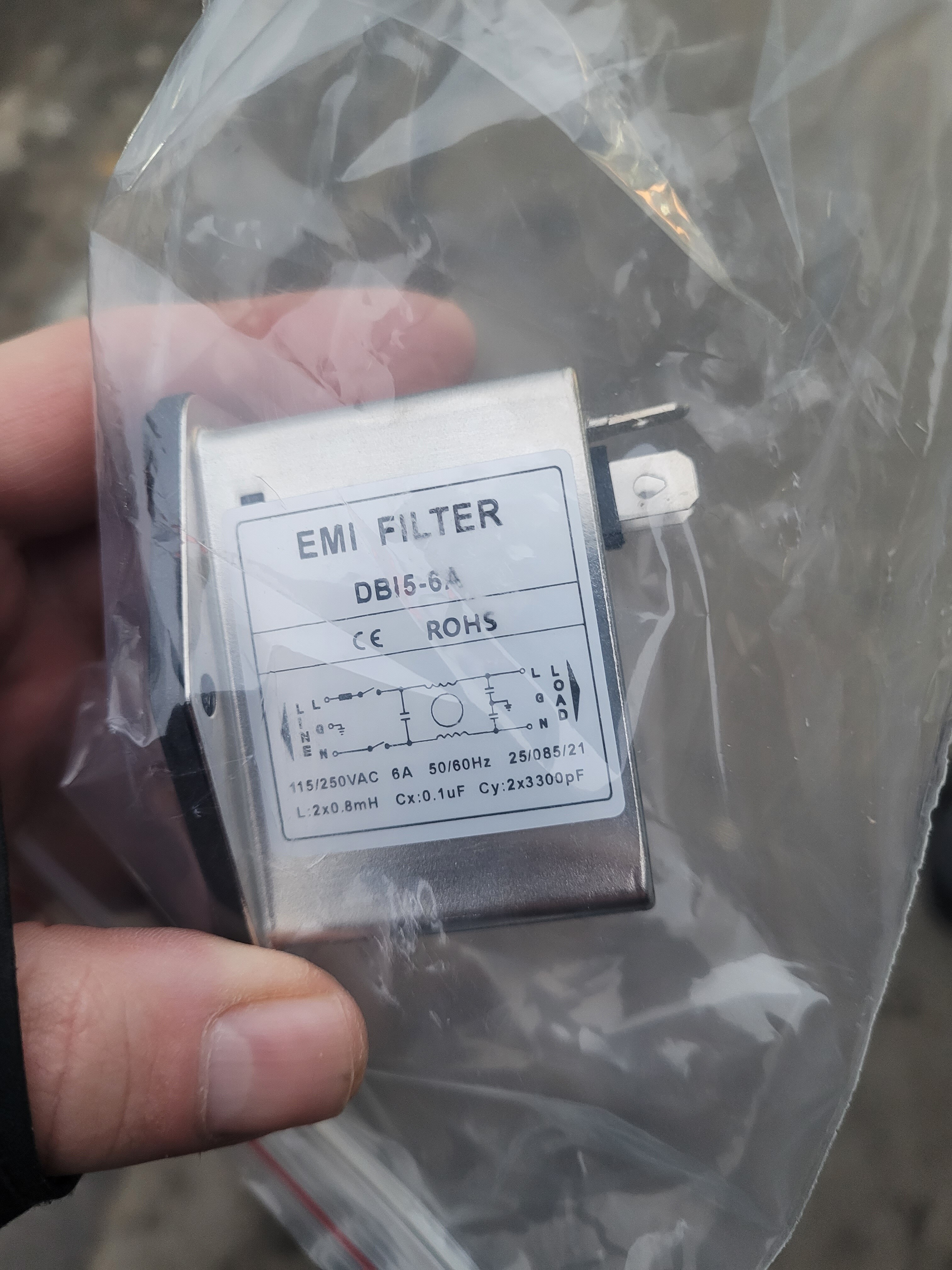 Кабельканал, алюмишка и розетка Кабельканал, алюмишка и розетка