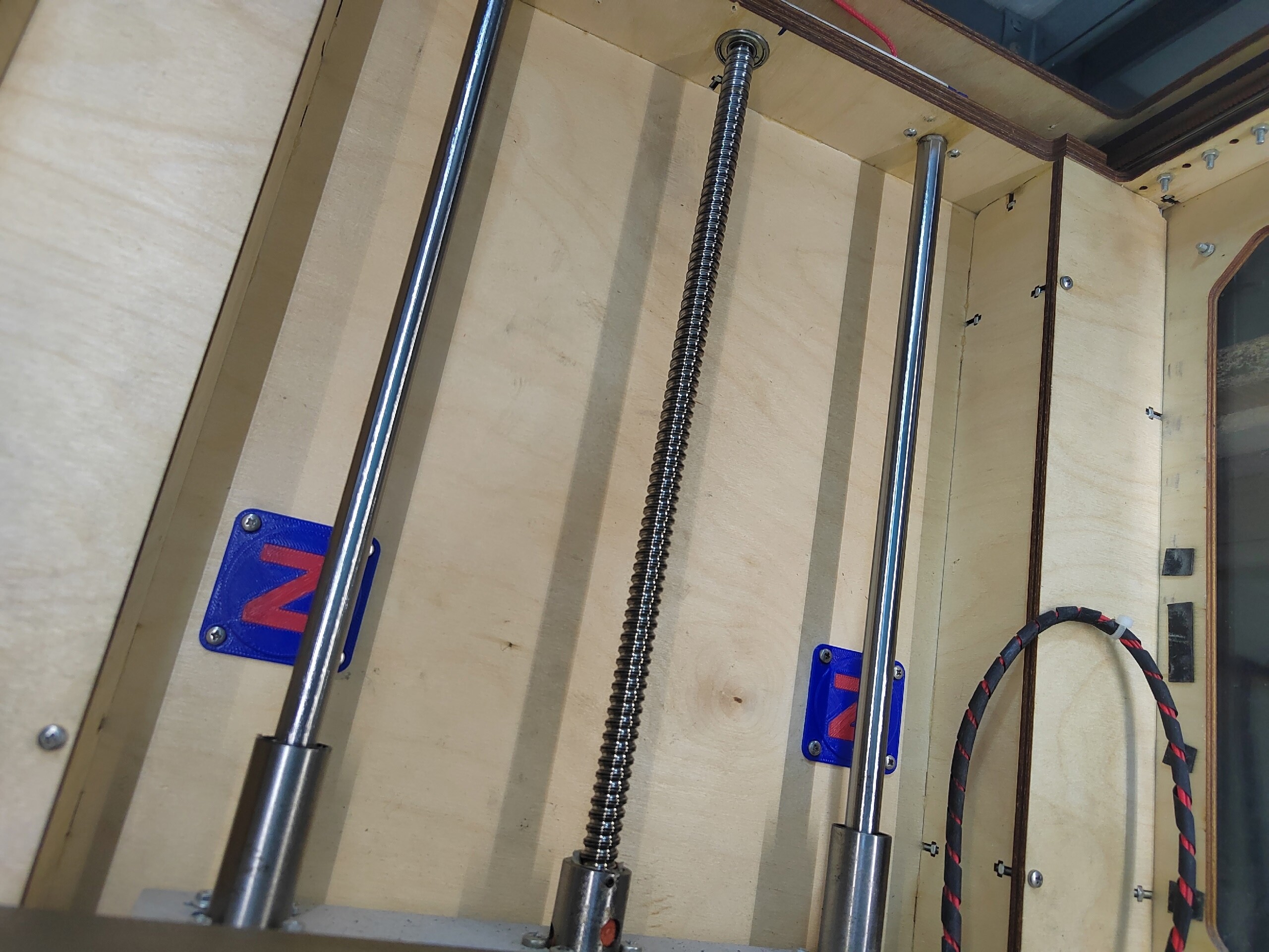 Продаю ZAV MAX PRO несколько штук