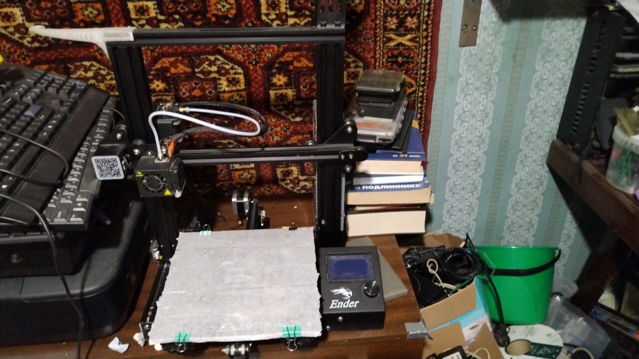 Продам ЕНДЕР3 (просто ЕНДЕР3)