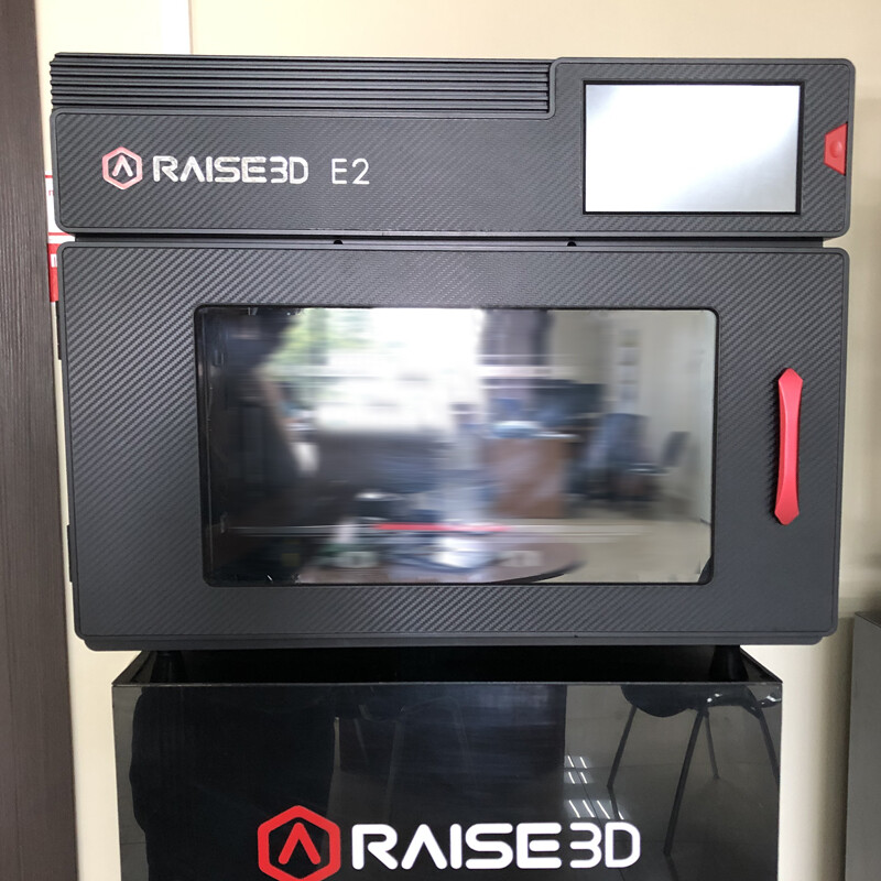 Продается б/у принтер  Raise3D E2