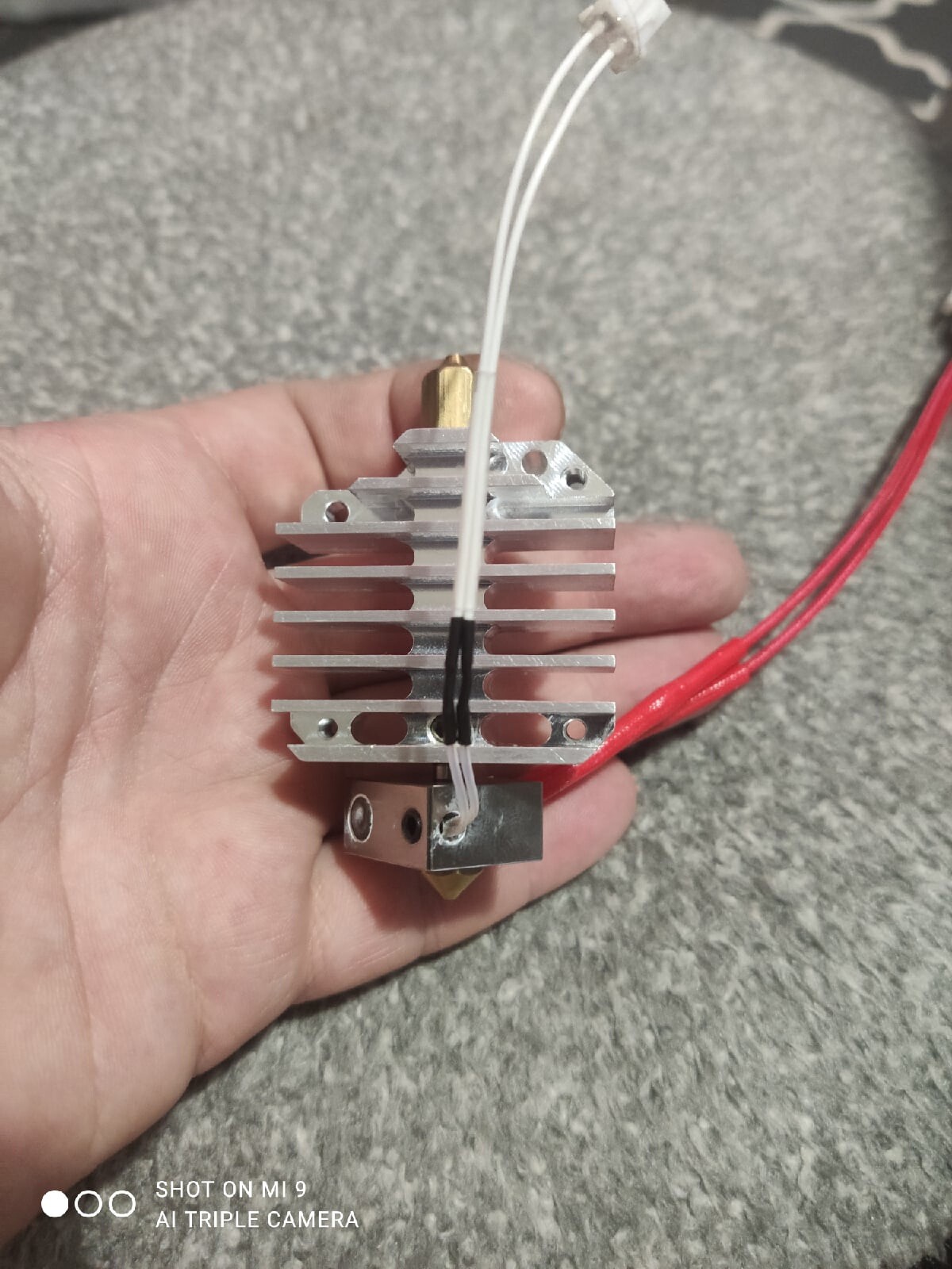 Продам радиатор в сборе на  Геркулес (допом отдам корпус обдува модели)