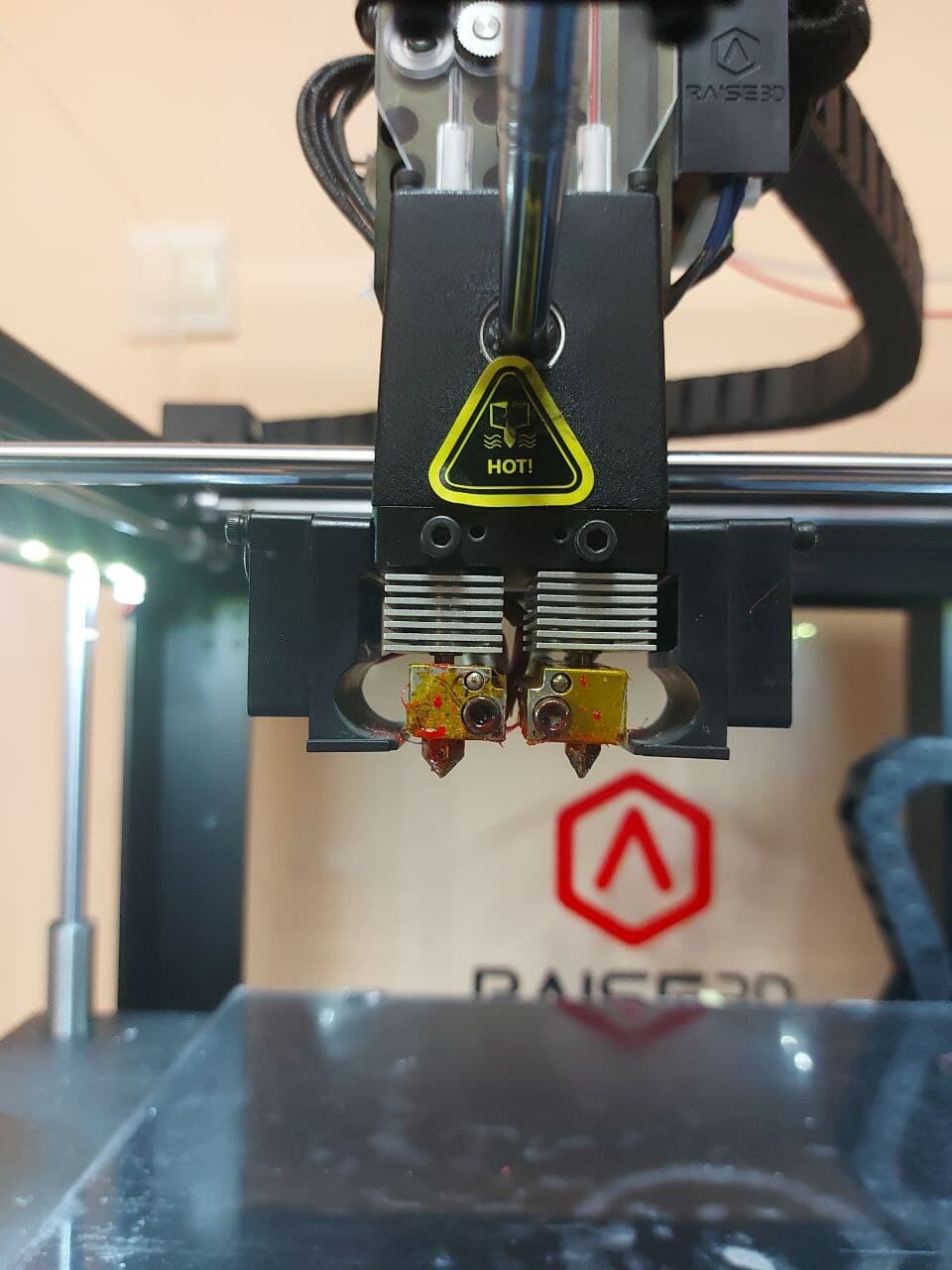 Продам Raise3d N2 Dual Продам Raise3d N2 Dual