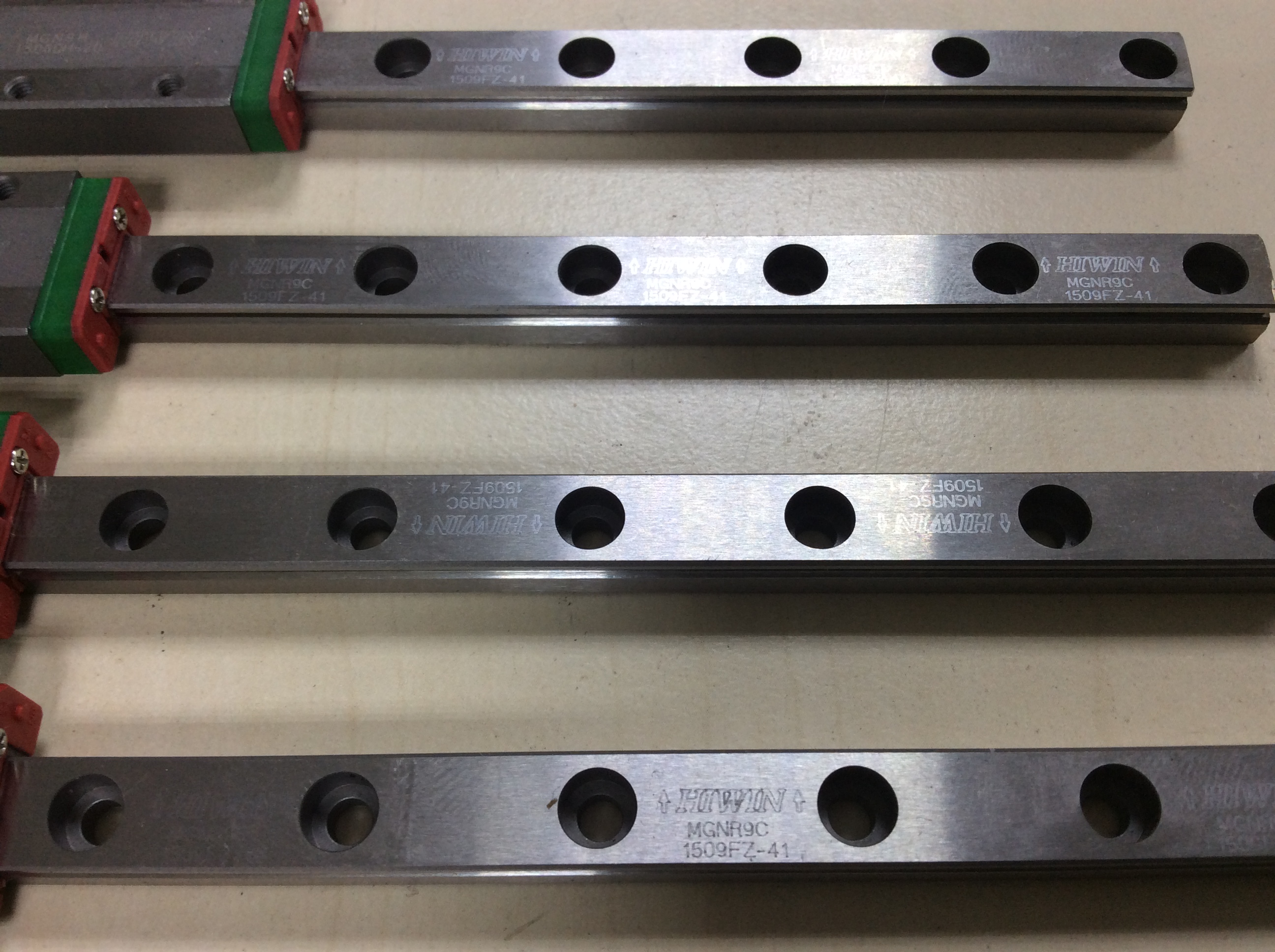 Подшипники и рельсы Hiwin MGN 9H оригинал новые