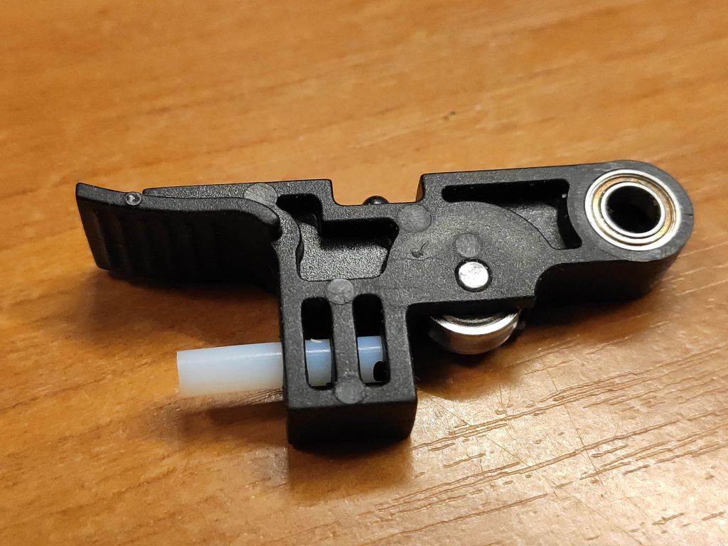 Натяжной кронштейн экструдера Titan