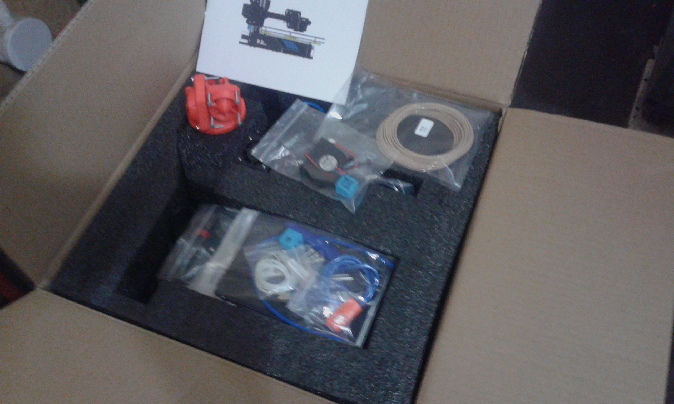 3д Принтер KingRoon KP3 новый