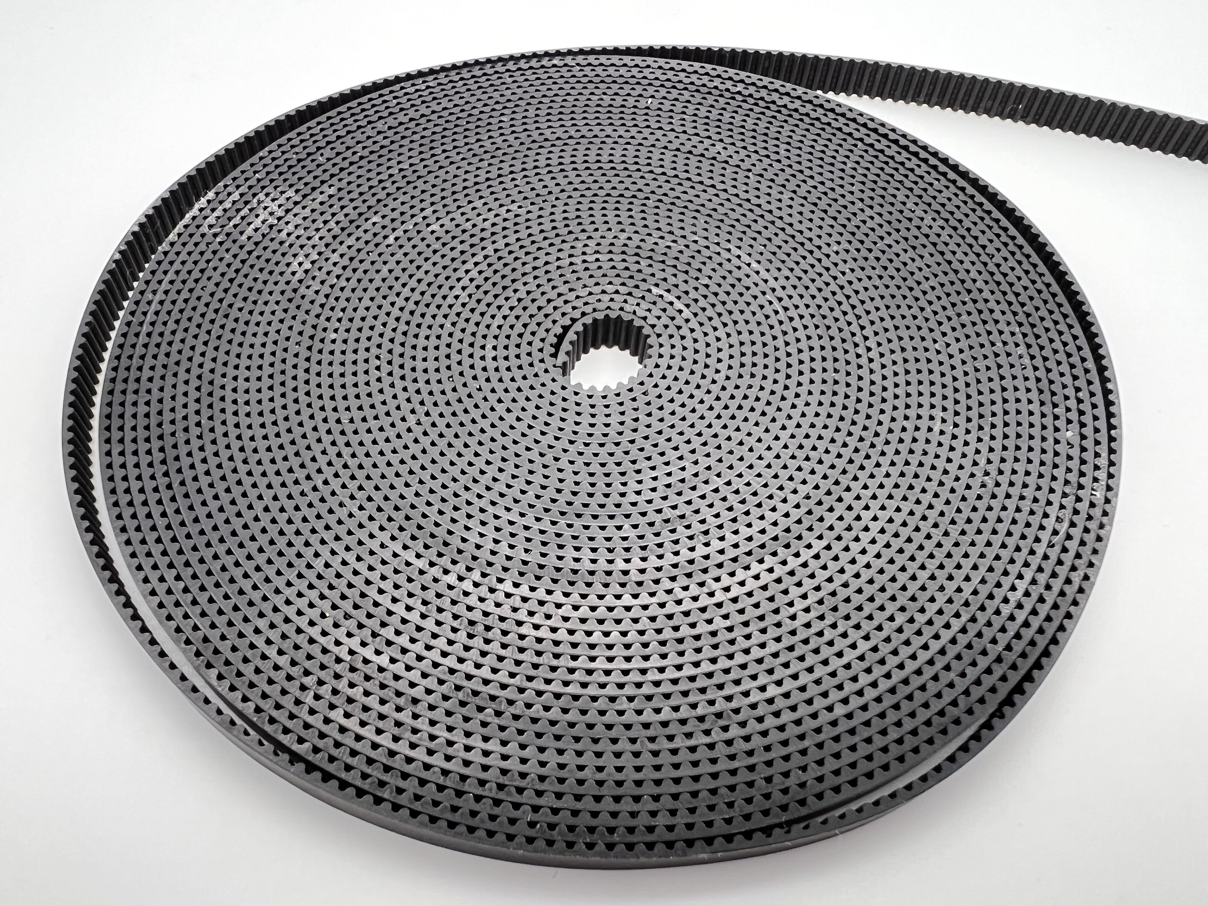 Зубчатый ремень GT2-6