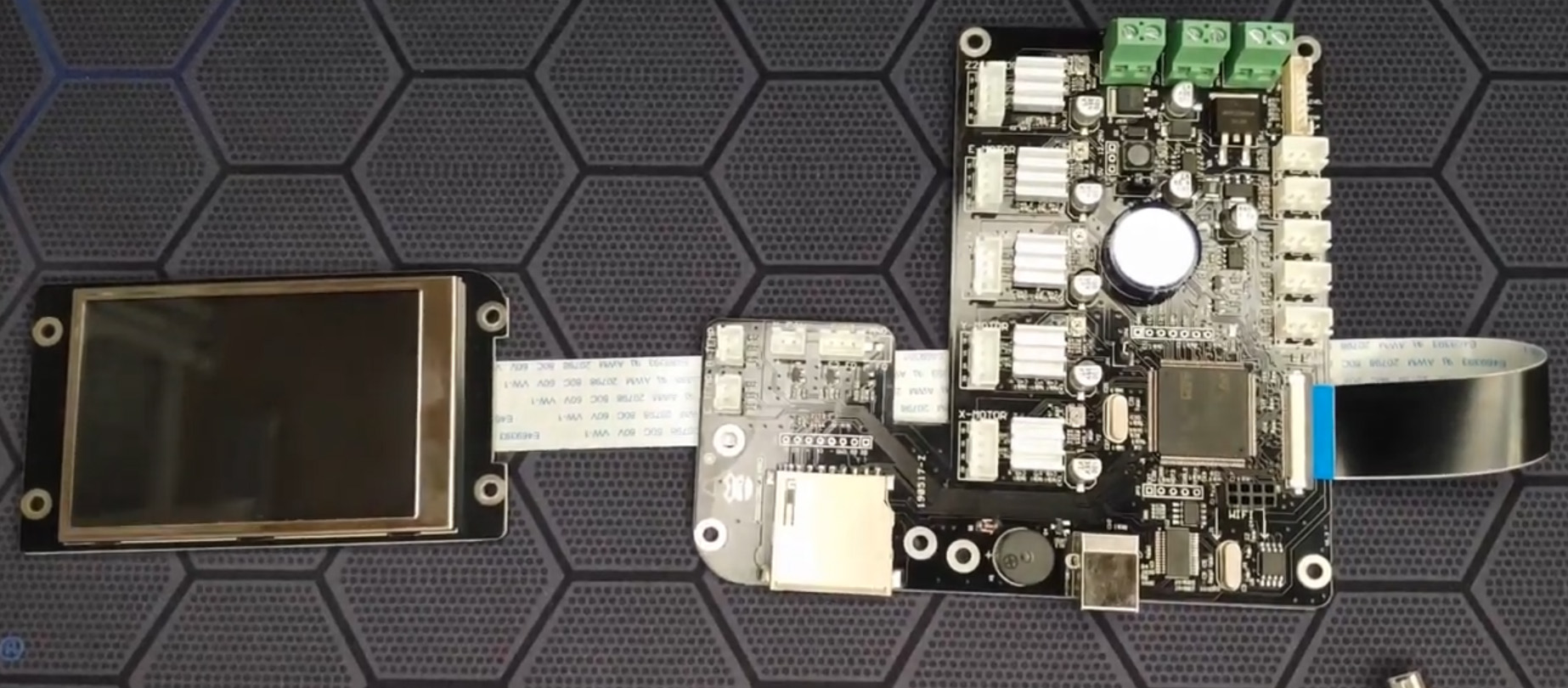 Trigorilla Pro + Display (стоковая мама Anycubic Predator / Mega I3)