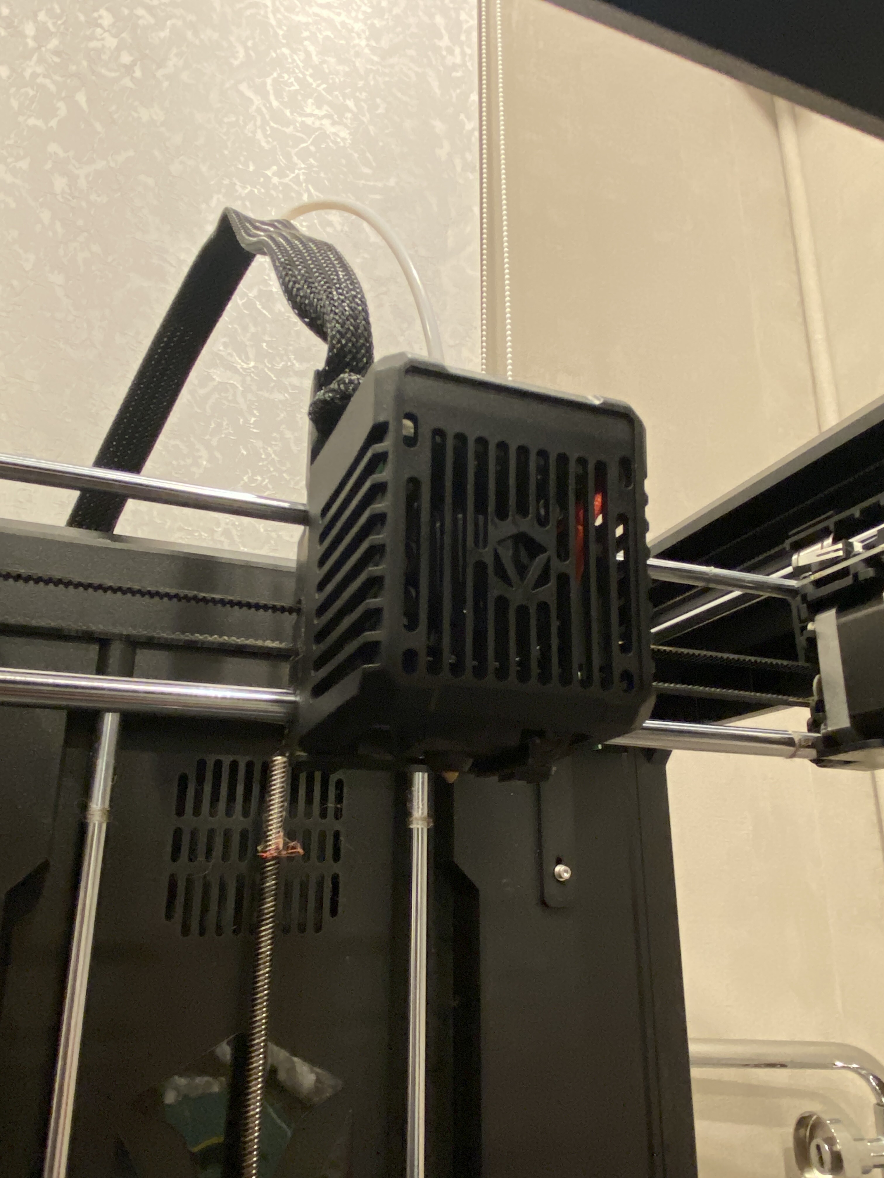 Продам Voxelab Aries