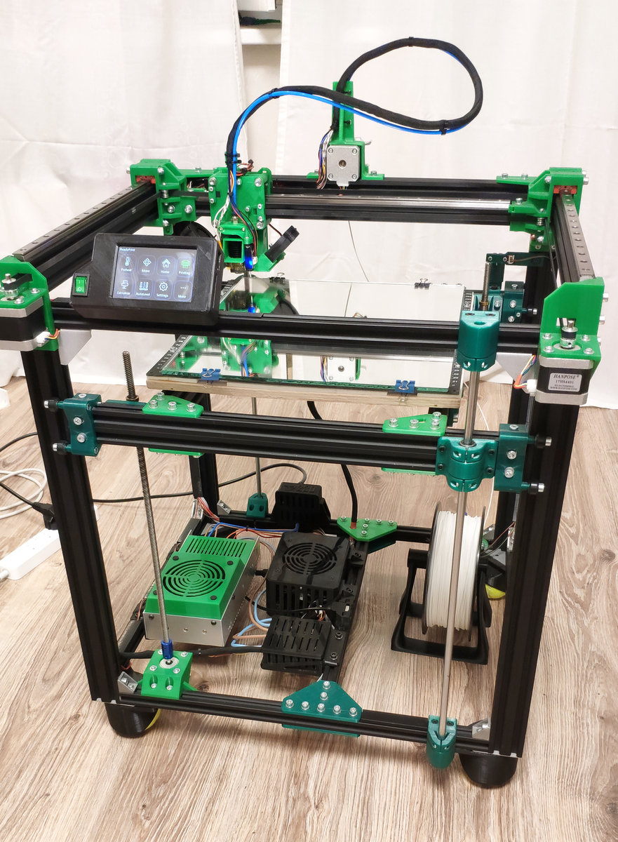 Продаю 3D принтер ReDBot. На рельсах. Продаю 3D принтер ReDBot. На рельсах.