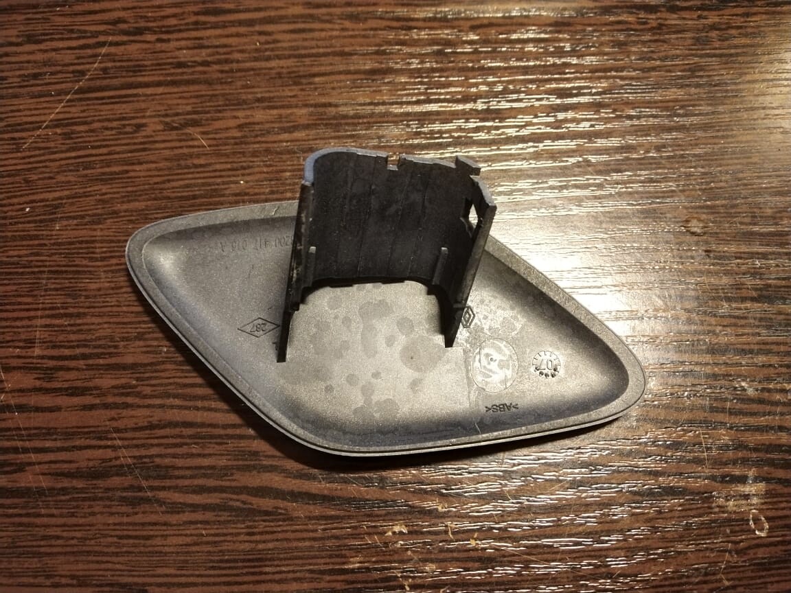 3d модель крышки омывателя