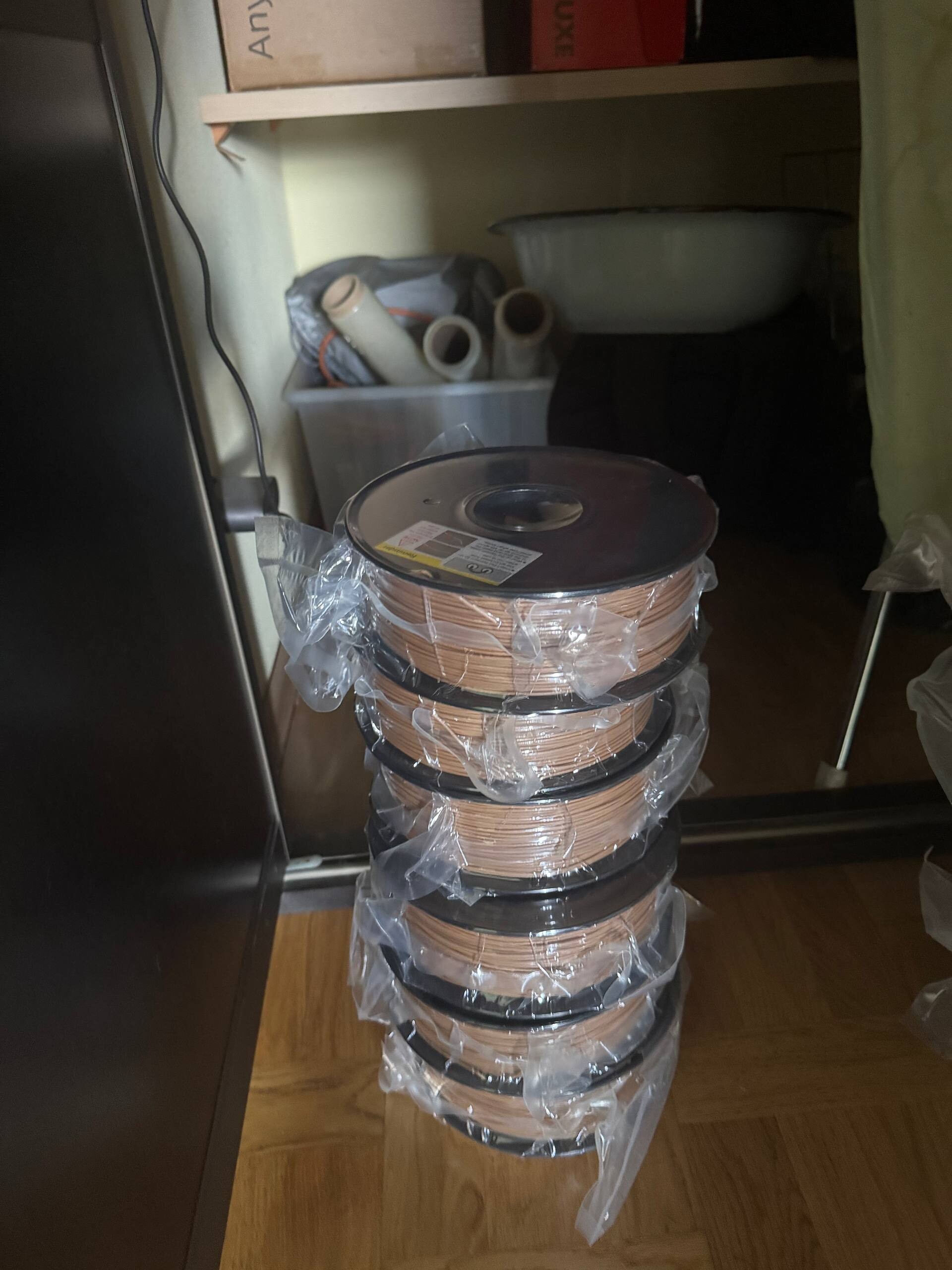 Предлагаю к выкупу партию филамента PLA 1,75 мм