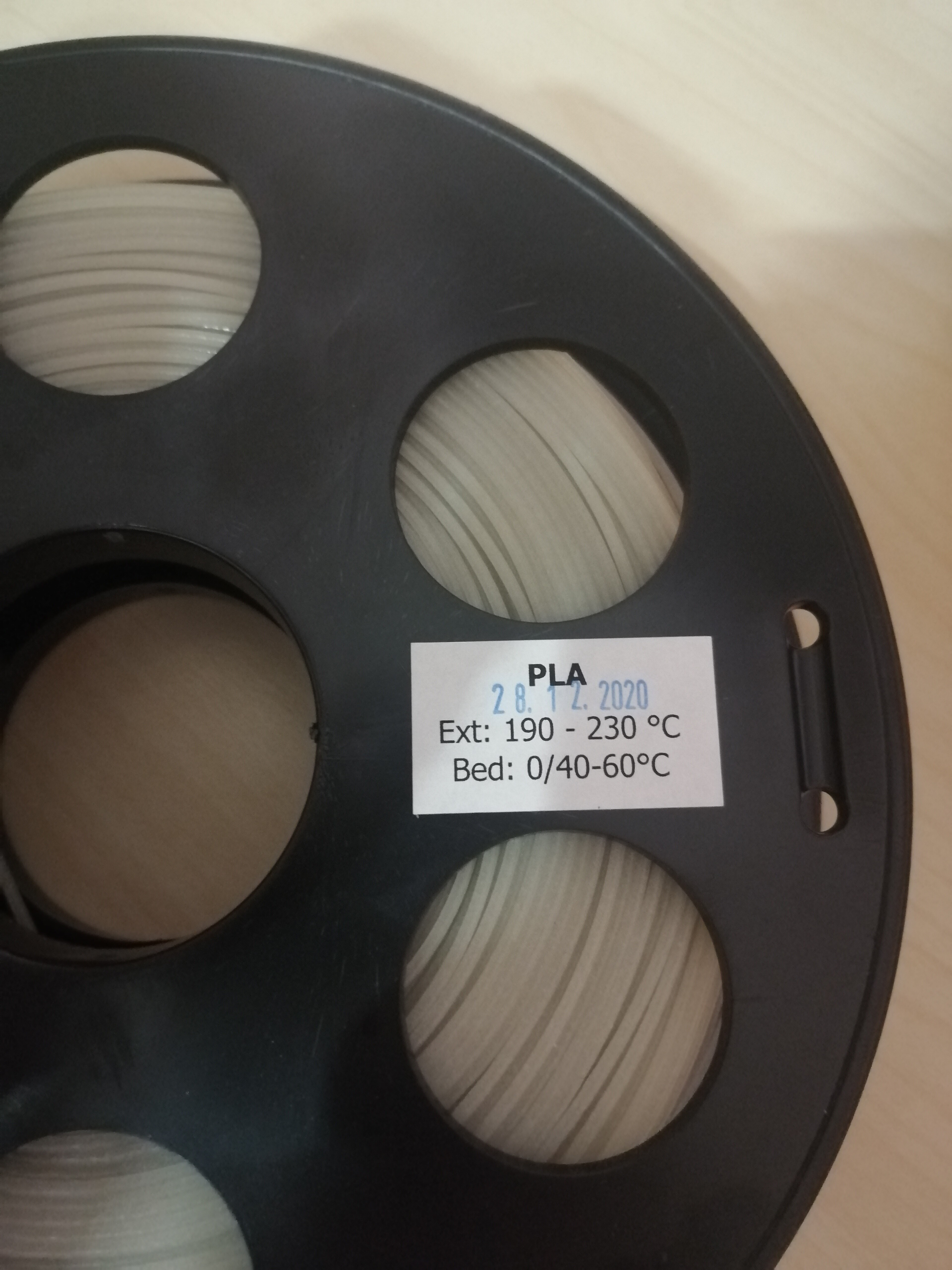 Пластик BestFilament PLA светящийся