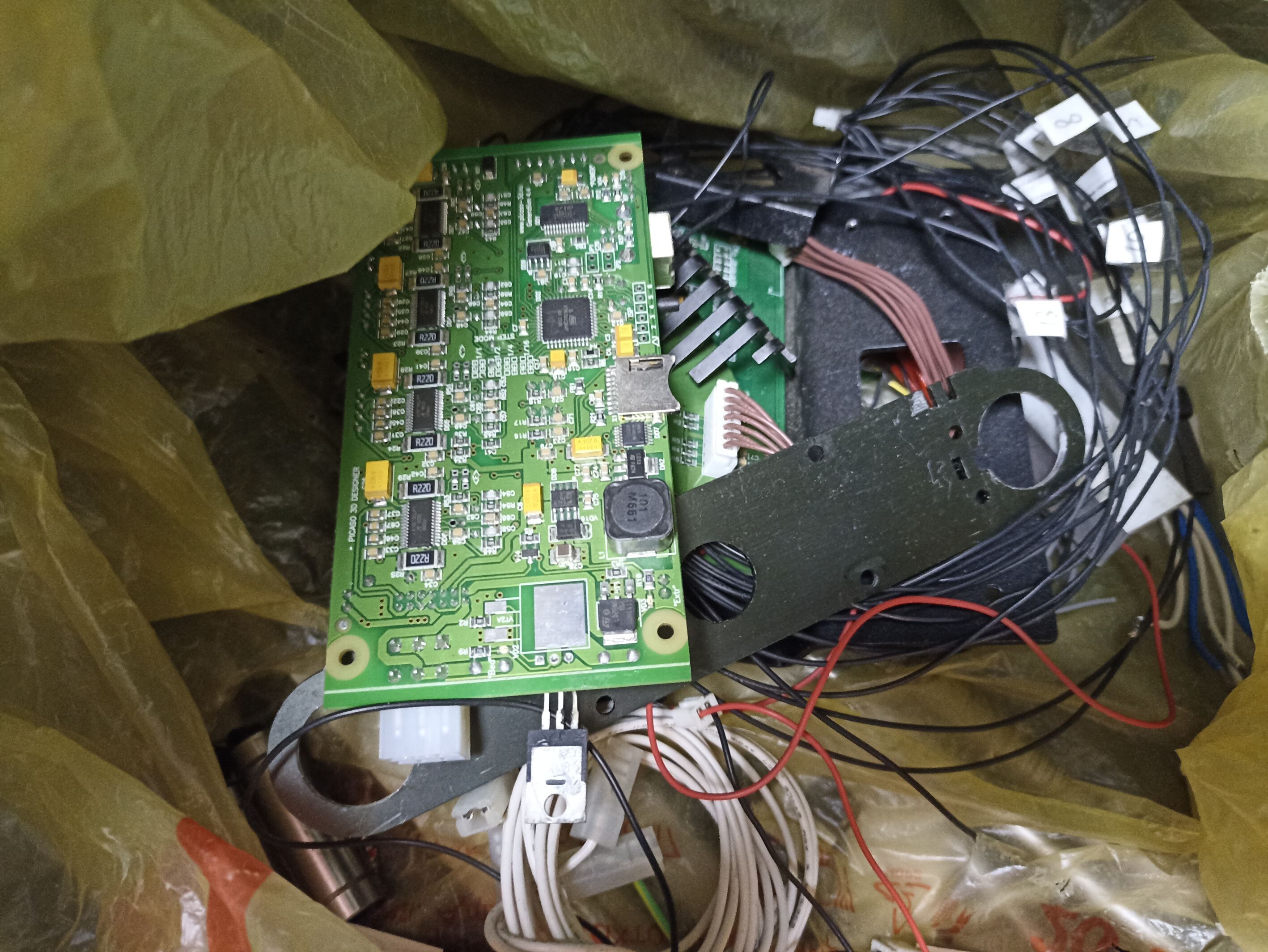 Продаю принтер Picaso Designer + куча запчастей