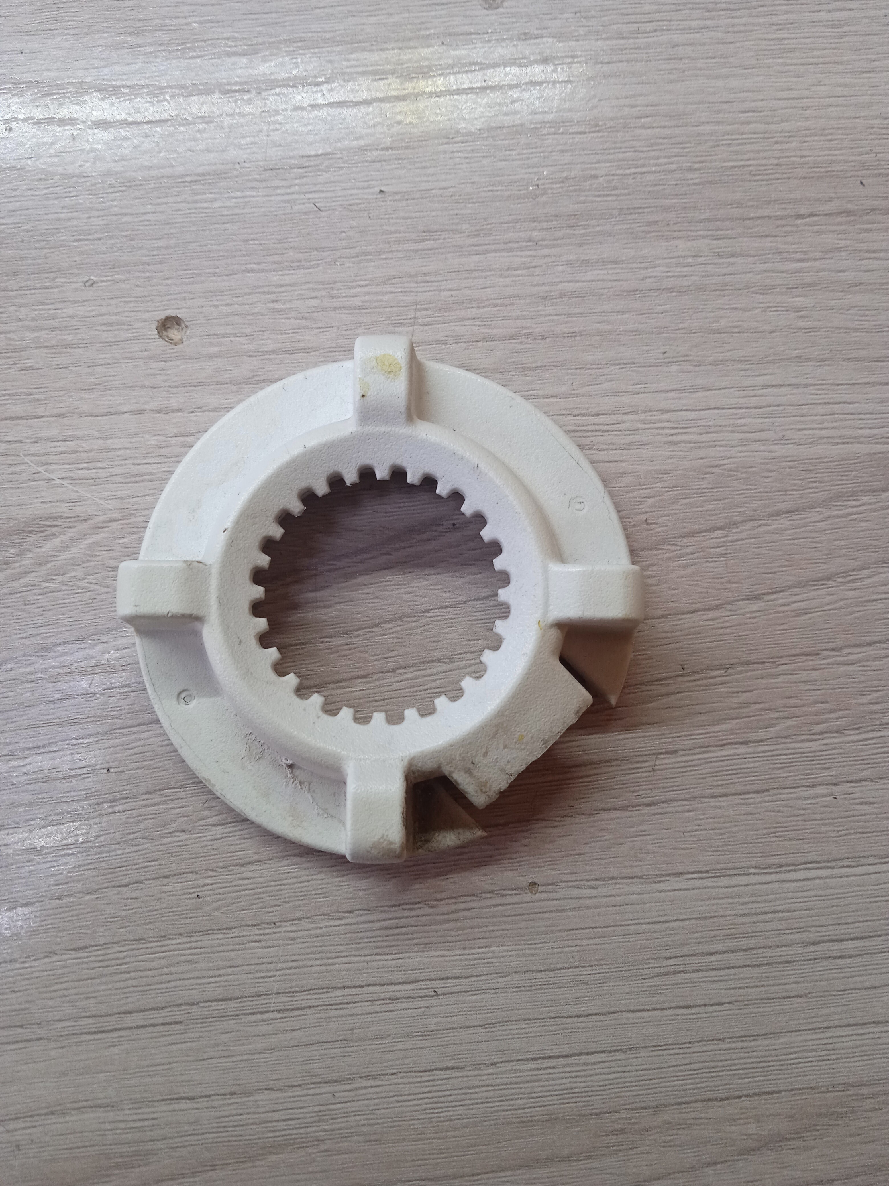 Крепление антенны