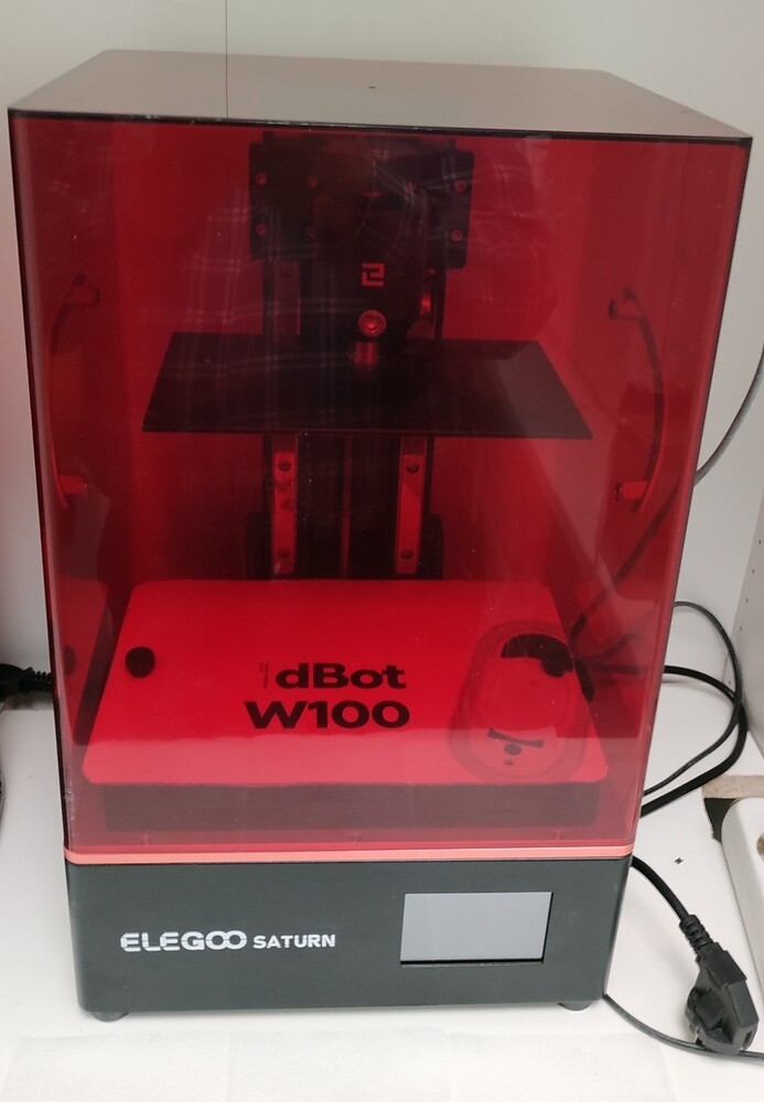 Продам Elegoo Saturn