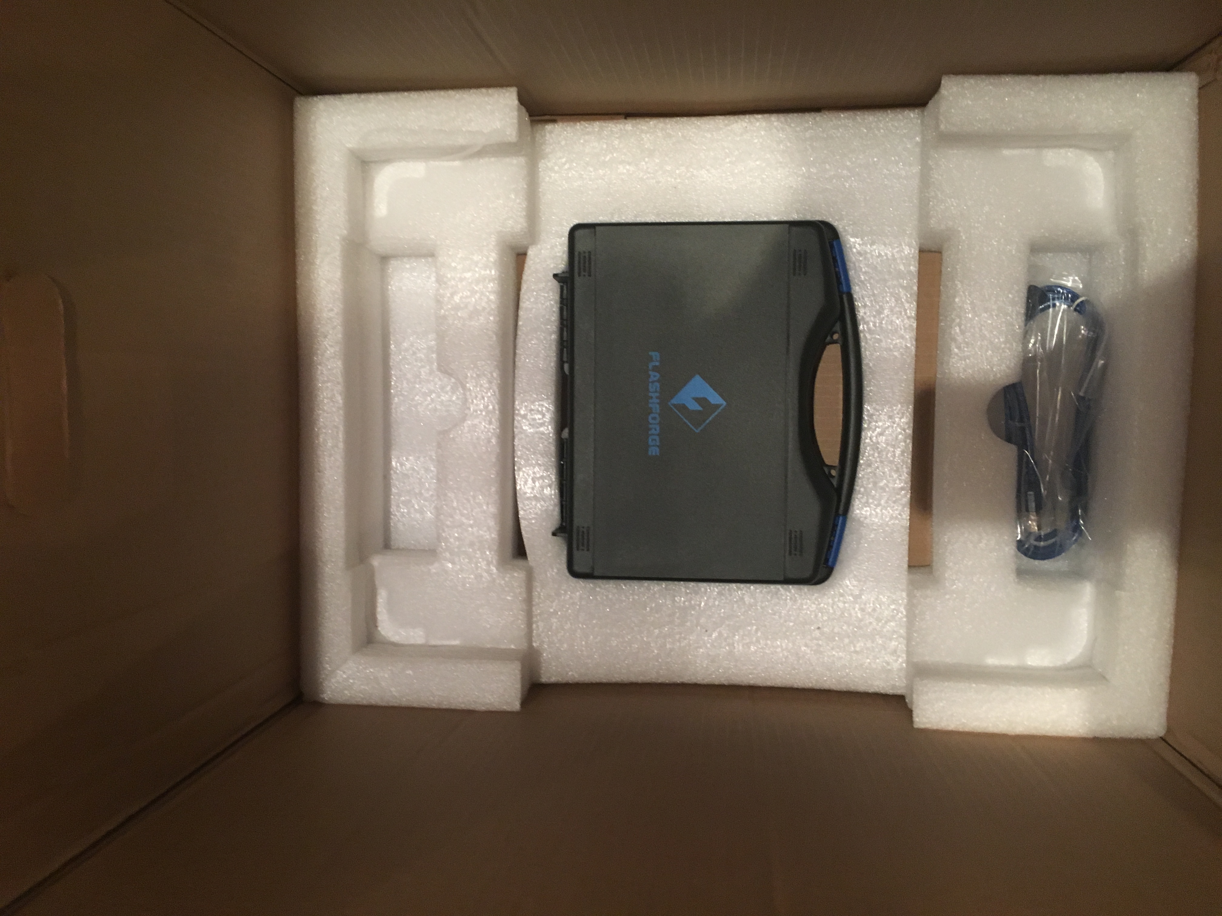 Продам новый 3D принтер Flashforge Dreamer Продам новый 3D принтер Flashforge Dreamer