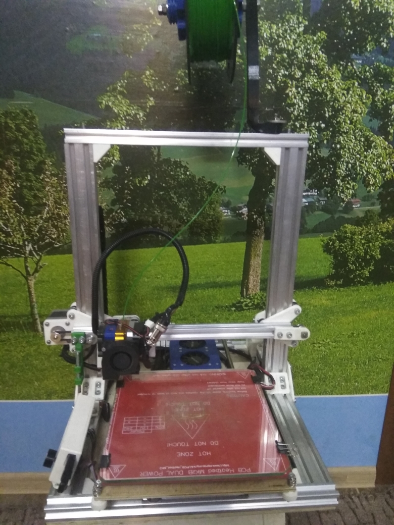 Продам 3d принтер