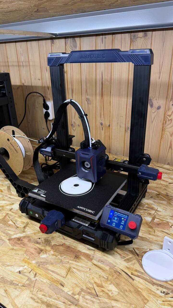 Продаю принтер anycubic Kobra 2 NEO Продаю принтер anycubic Kobra 2 NEO