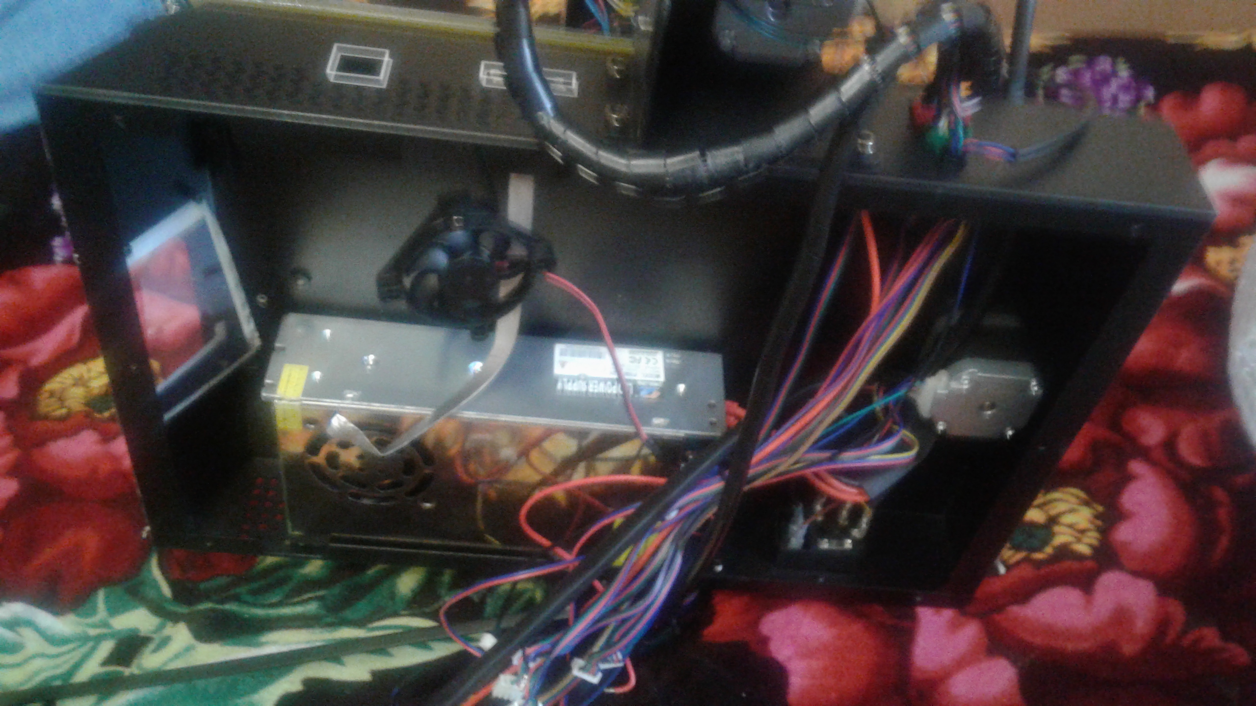 продам кинематику аникубик 3 м без экрана и материнской платы