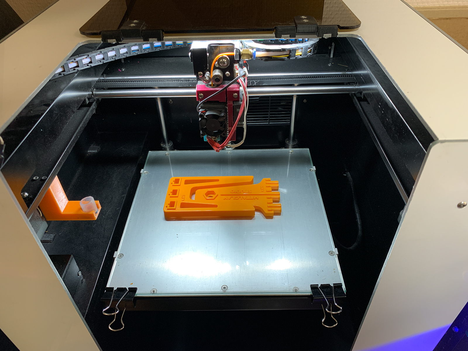 Продаю 3D-принтер Maestro Classic