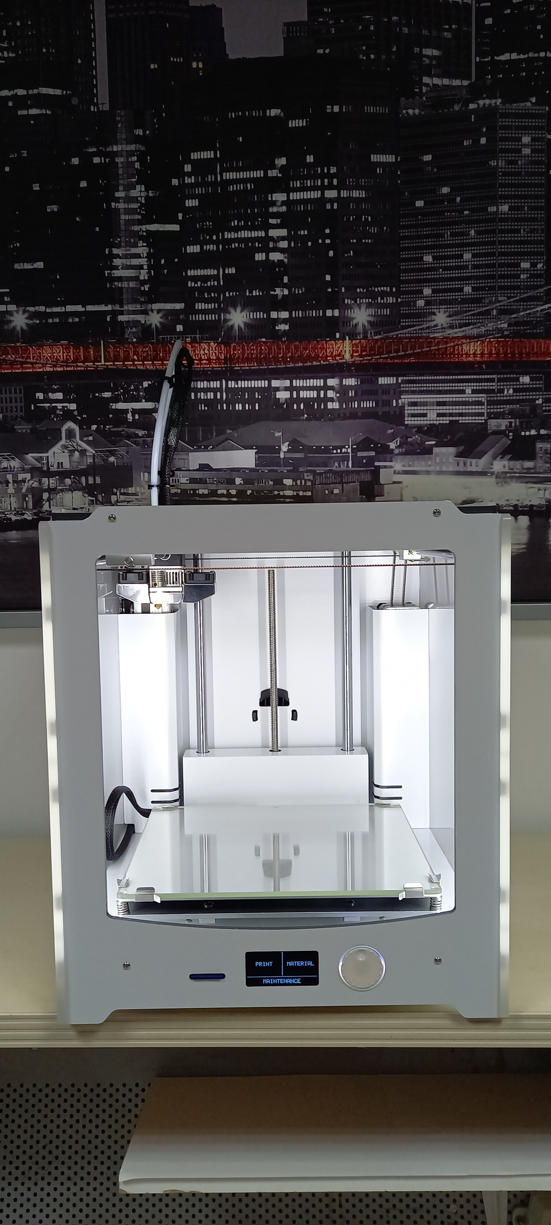 Продам новый 3д принтер