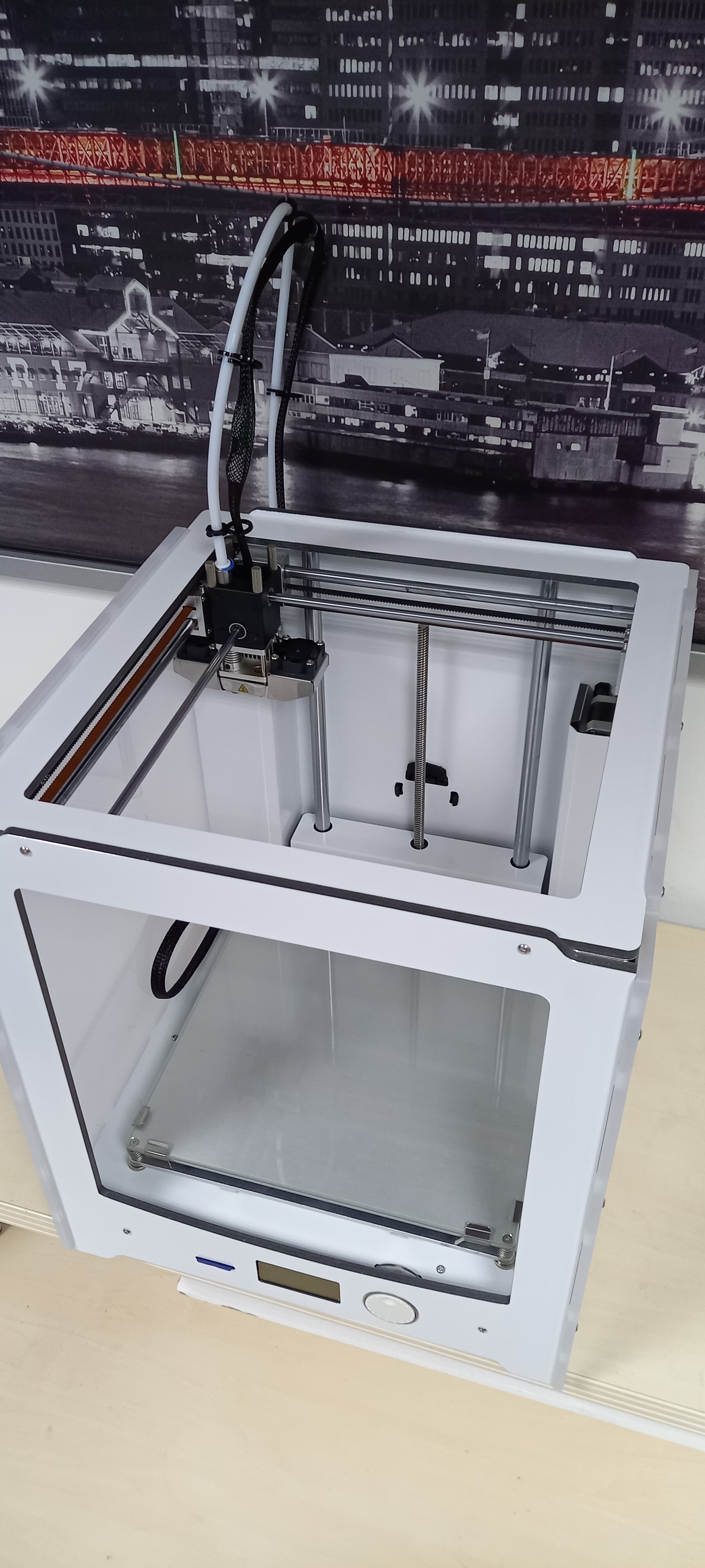 Продам новый 3д принтер