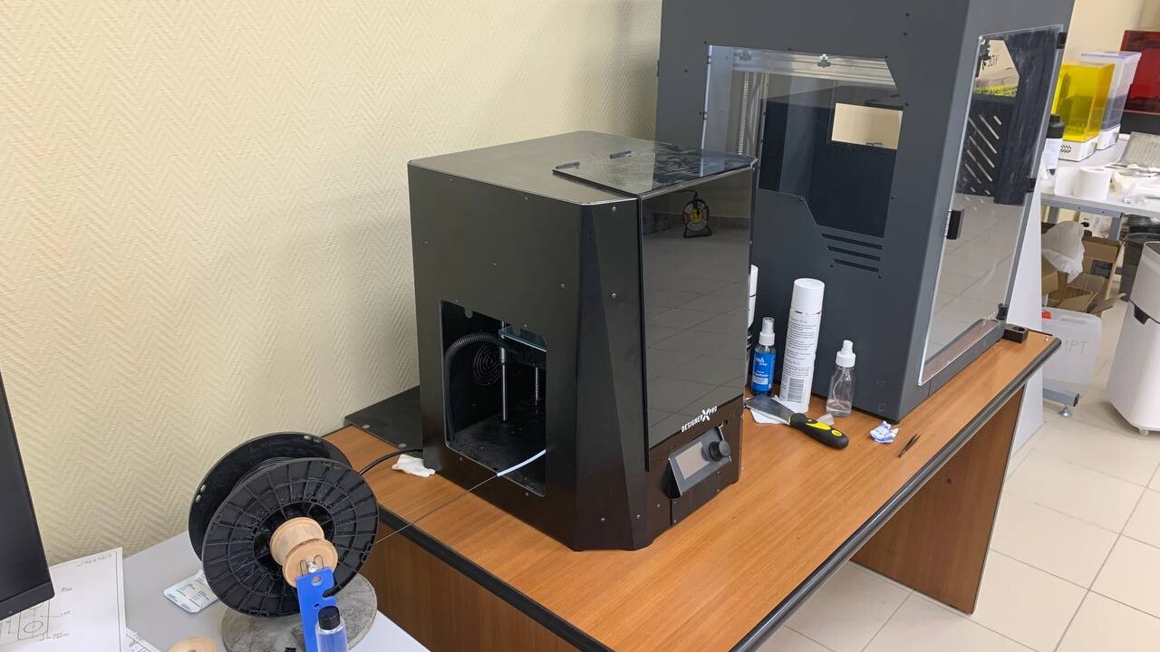 Продам 3D принтер Picaso 3D designer x pro Продам 3D принтер Picaso 3D designer x pro