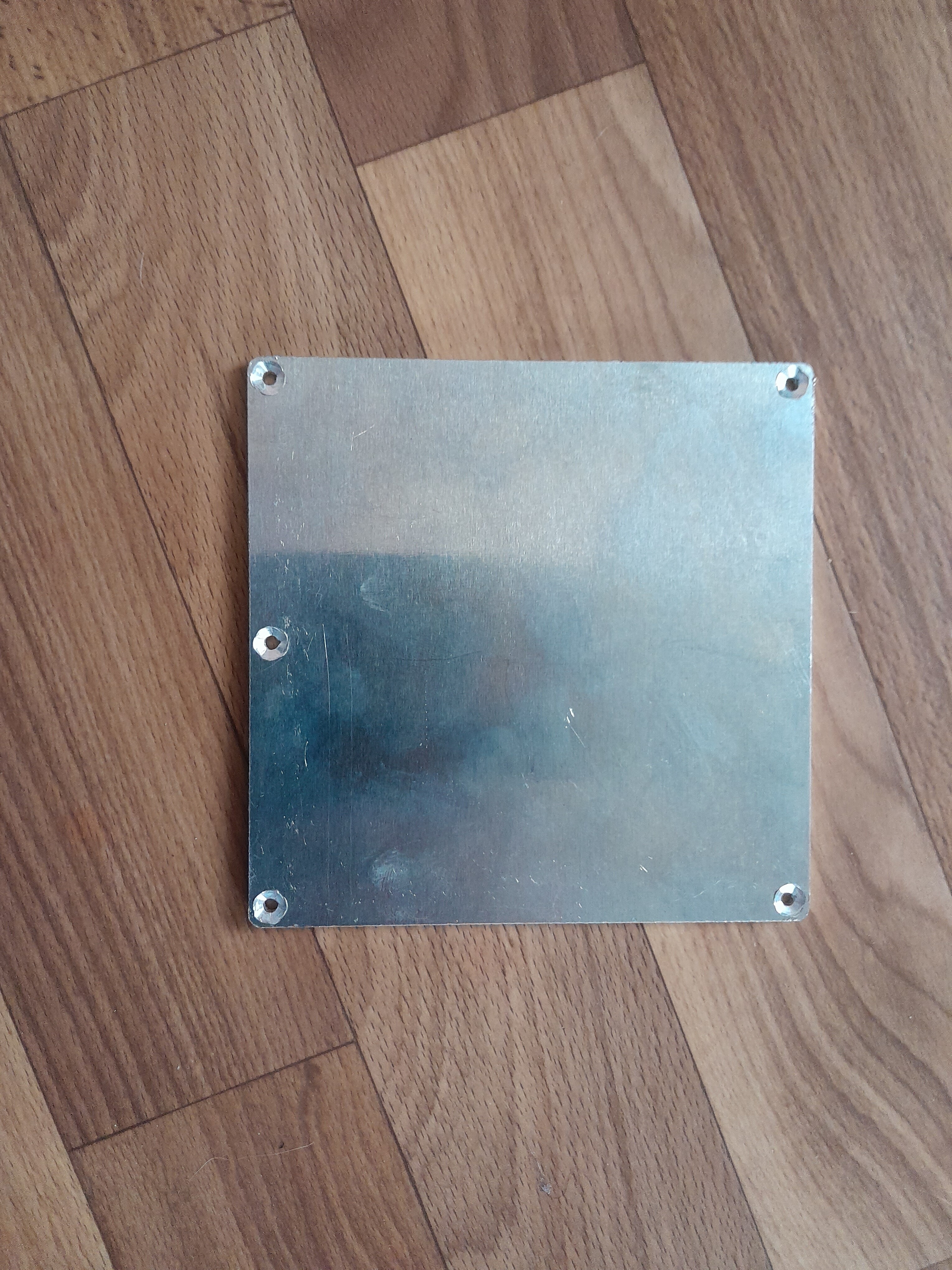 Продам стол для 3d принтера 120 на 120мм Продам стол для 3d принтера 120 на 120мм